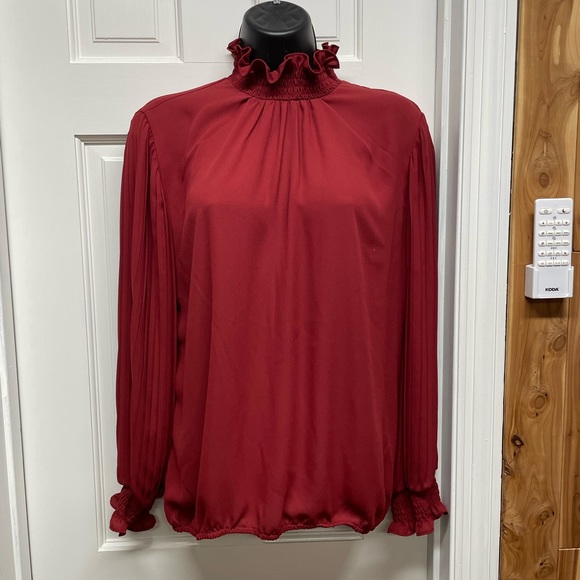 NY&Co Red High Neck Blouse - Picture 1 of 7